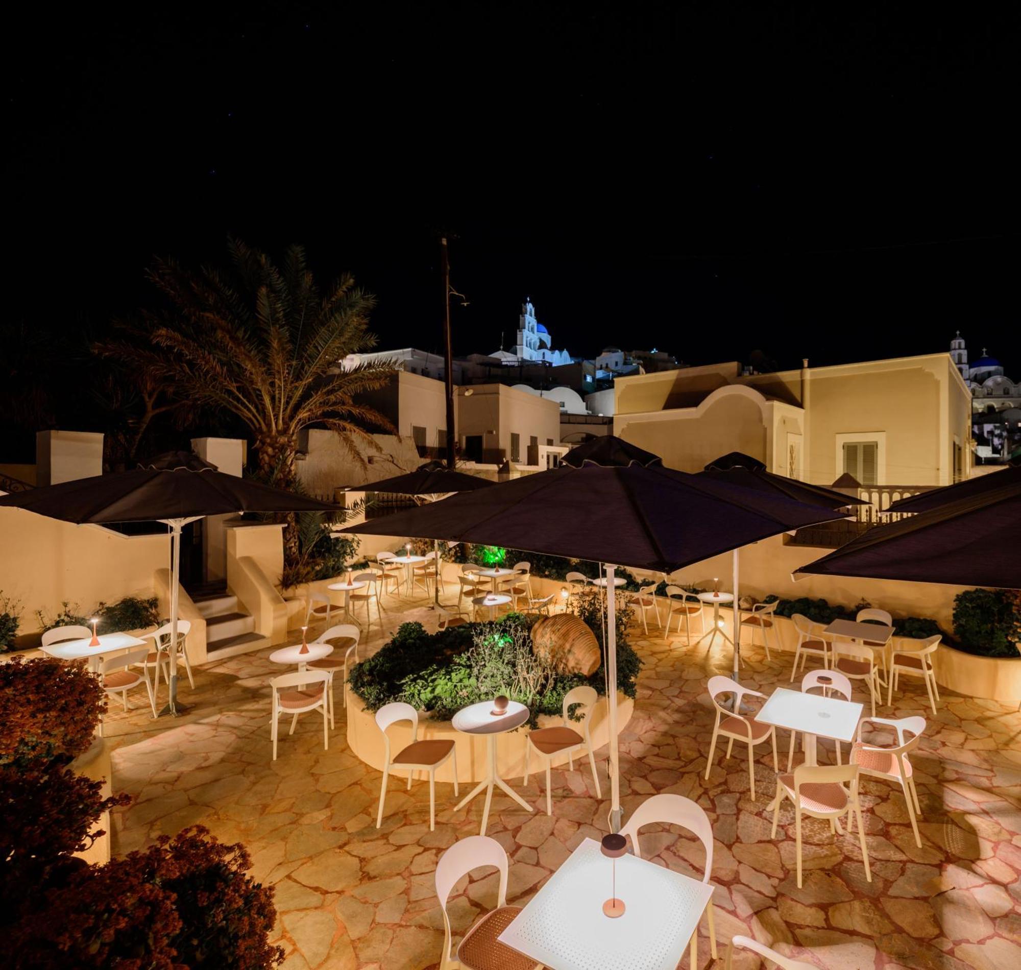 Ikio Concept Santorini Hotel Pyrgos Kallistis Luaran gambar